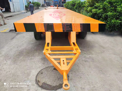 30吨重型开云(中国)带四个转盘1I.jpg