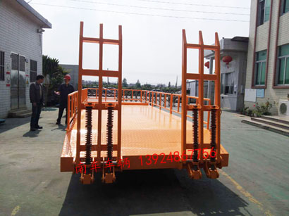 5吨带登车桥护栏型开云(中国)5i.jpg