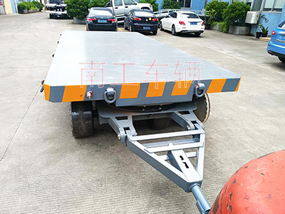 25吨重型开云(中国)带牵引环工具拖车3I.jpg