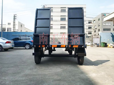 3吨带爬梯工业牵引开云(中国)2I.jpg