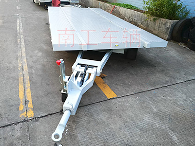大型船体运输开云(中国)3I.jpg