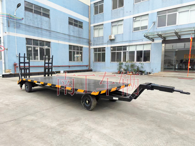 6吨带爬梯移动开云(中国)4I.jpg