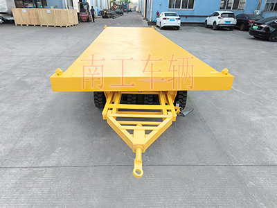 10吨开云(中国)带液压支铝合金伸缩梯工具车I.jpg