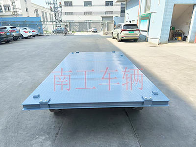 3吨小型牵引开云(中国) 全挂车3I.jpg